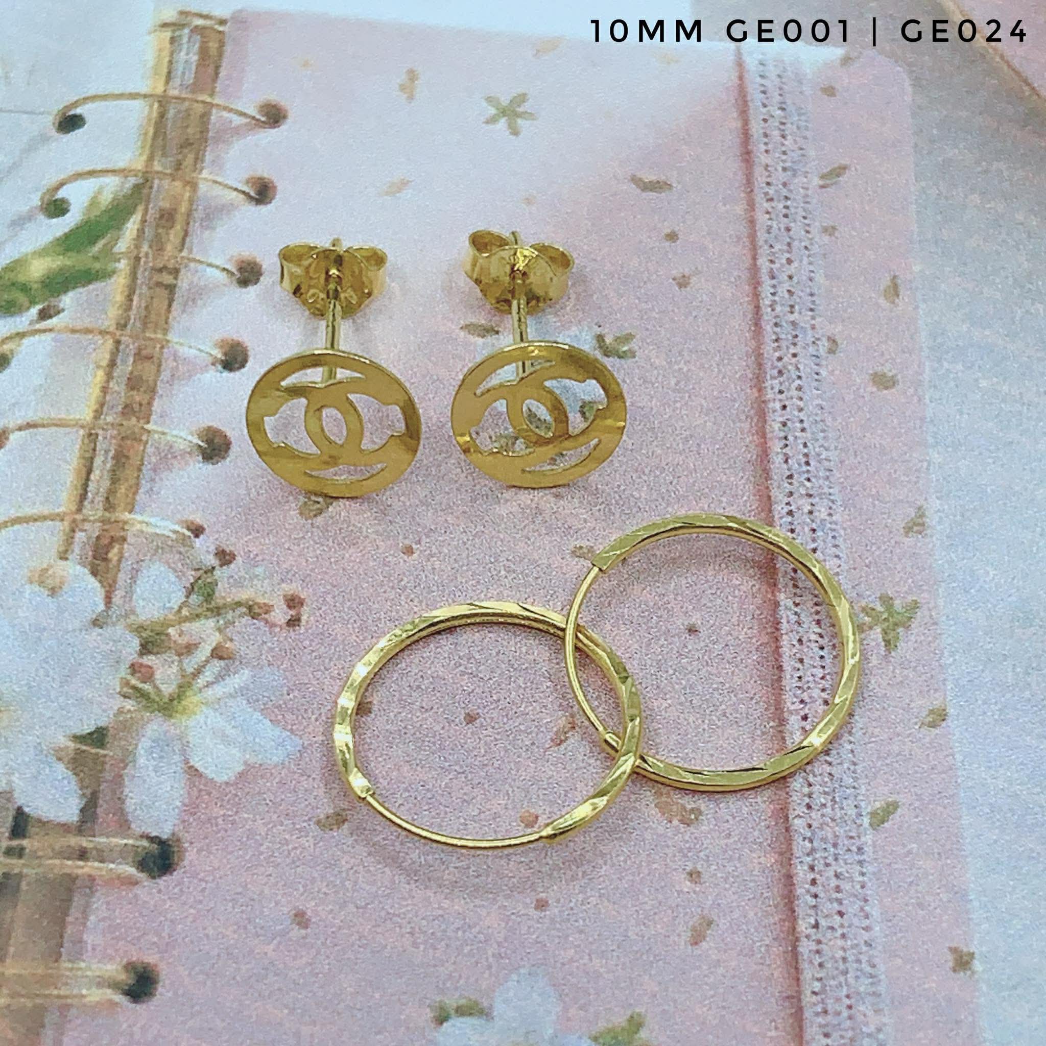 B1T1 18k EARINGS 
CHANNEL ROUND STUD EARRINGS GE024
10MM PLAIN LOOP EARINGS GE001

PRICE SET
PHP-6450
USD - $110

FREE SHIPPING 
FREE BOX

Note : WESOLD PER PIECE NOT PER GRAM

